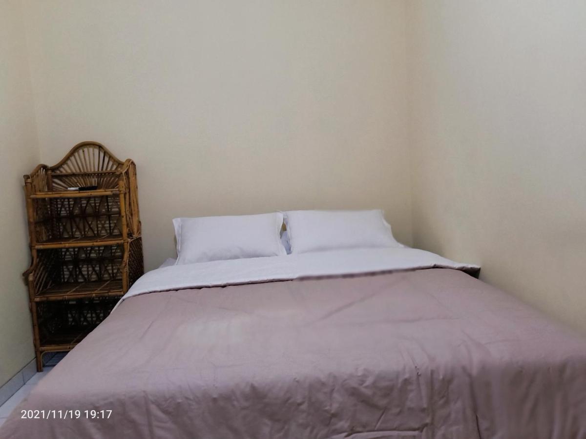 Kumojoyo Homestay Magelang Exterior photo